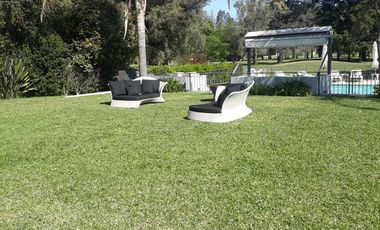 Casa en  VENTA EN EL PARAISO COUNTRY CLUB HIPICO & GOLF