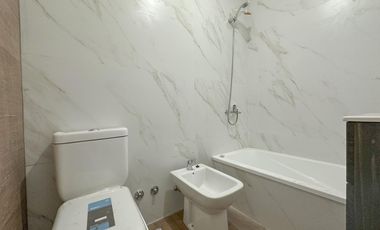 Departamento 2 ambientes en venta en Gerli