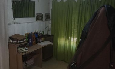 Casa - Venta - Lanús Este - 5 ambientes - Patio - Jardín - Garage