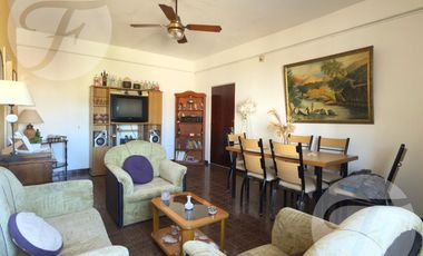 Venta de Departamento de 3 ambientes con Cochera en zona céntrica de San Pedro - Excelente oportunidad de inversión para renta