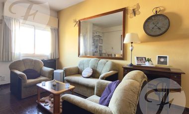 Venta de Departamento de 3 ambientes con Cochera en zona céntrica de San Pedro - Excelente oportunidad de inversión para renta