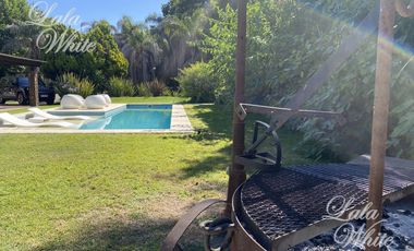 Casa con pileta en venta - El Rodal, Canning, Esteban Echeverría.