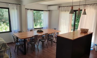 Casa en  Mar Azul, Costa Atlántica.