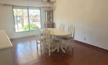 Casa de 4 ambientes en barrio Colinas de Peralta Ramos