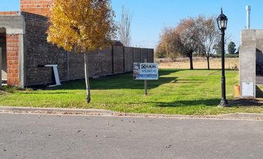 Venta de lote 17 C Barrio las Pérgolas III