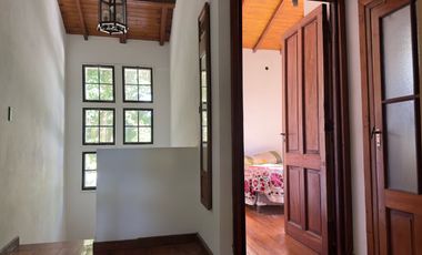 Casa en venta en Ing Maschwitz-5ambientes.