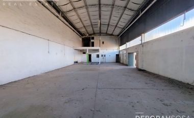 Nave  y Chalet en venta en Talar Del Pacheco