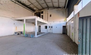 Nave  y Chalet en venta en Talar Del Pacheco