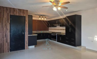 CASA EN RENTA CON PANELES SOLARES  EN CIUDAD DEL CARMEN, CAMPECHE.