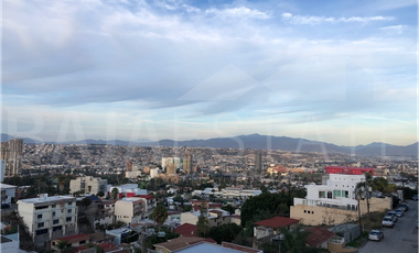 CASA EN RENTA EN CHAPULTEPEC TIJUANA