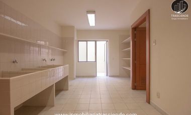 CASA EN RENTA EN VALLE REAL, ZAPOPAN, JALISCO, ZONA REAL.