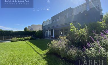 Casa en La Lomada De Pilar