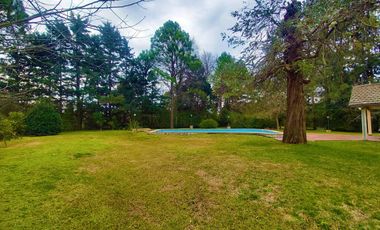 Hermosa Casa Quinta En Venta ¡3.000 m2 de terreno! Barrio Parque Exaltación