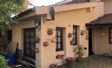 Casa 4 ambientes - Pileta, Jardin. Villa Adelina  Venta!