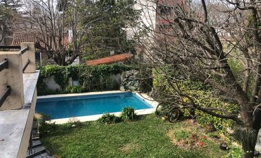 Casa 4 ambientes - Pileta, Jardin. Villa Adelina  Venta!