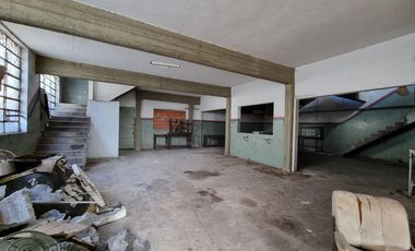 Galpón en 2 plantas + vivienda de 3 ambientes.