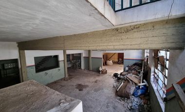 Galpón en 2 plantas + vivienda de 3 ambientes.