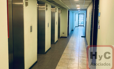Oficina 350m² en Providencia, Metro Pedro de Valdivia, 7est
