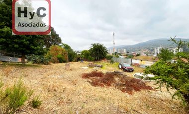 Arriendo de terreno con bodegas Ideal para almacenamiento