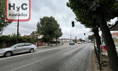 Arriendo de terreno con bodegas Ideal para almacenamiento