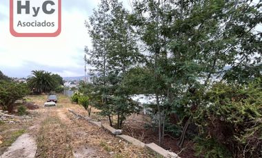 Arriendo de terreno con bodegas Ideal para almacenamiento