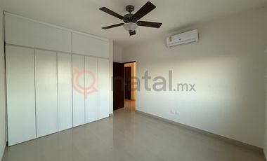 CASA BOSQUES CONTRY GUADALUPE RENTA