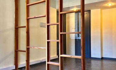 EXCELENTE OFICINA EN PRIMER PISO CON ESTACIONAMIENTO