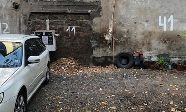 EXCELENTE OFICINA EN PRIMER PISO CON ESTACIONAMIENTO