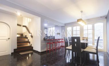 Vendo Casa con Piscina en condominio.