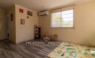 Casa de Lujo con Piscina ubicada en prestigios sector residencial