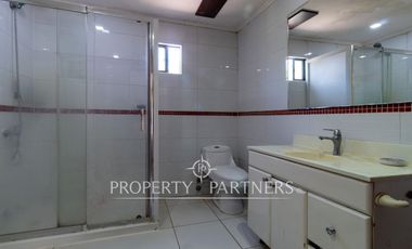 Casa de Lujo con Piscina ubicada en prestigios sector residencial