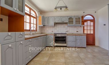 Se vende Casa Amplia Perfecta para  Empresa, Sector Centro Sur