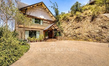 Estupenda casa con gran vista en el Arrayán
