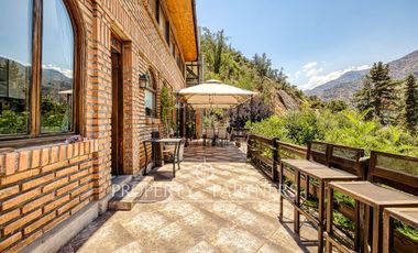 Estupenda casa con gran vista en el Arrayán