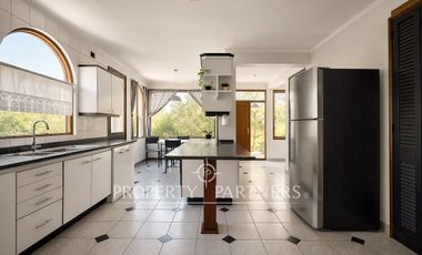 Estupenda casa con gran vista en el Arrayán