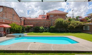 Casa con Piscina, Challuabamba