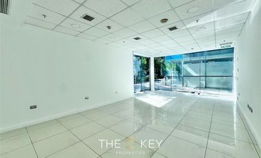 Local Comercial en Arriendo en Apoquindo - Escuela Militar