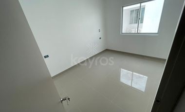 Casa amplia en Rosendo Garcés Montería