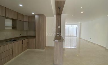 Casa amplia en Rosendo Garcés Montería