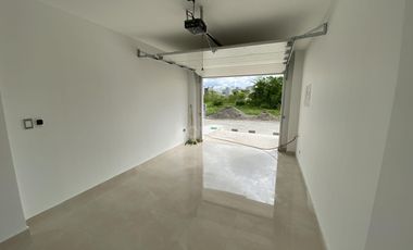 Casa amplia en Rosendo Garcés Montería