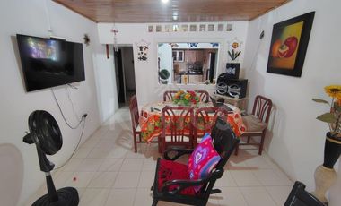 Casa esquinera en venta en el Centro de Montería: 3 habitaciones, 3 baños y garaje