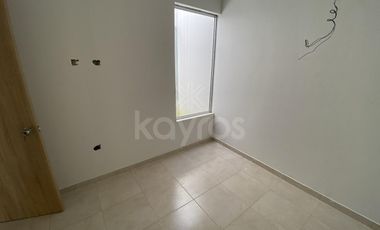 Casa sobre planos en Santa Elena Hause en Montería: 3 habitaciones, estudio, vestier y alta proyección