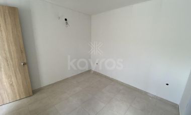 Casa sobre planos en Santa Elena Hause en Montería: 3 habitaciones, estudio, vestier y alta proyección