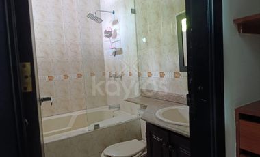 Casa de 2 pisos en venta en La Castellana en Montería: 3 habitaciones, vestier privado, piscina social y alta valorización