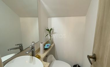 Casa moderna en venta en La Castellana, Montería: 4 baños, espacios amplios y acabados de lujo