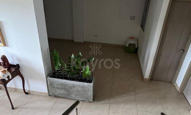 Casa amplia en venta en Montería estrato 3 – Portal de la Candelaria con patio, balcón y estudio