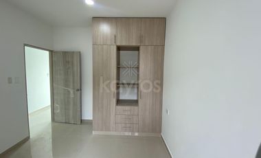 Casa de 2 pisos en venta en Vallejo Montería: 3 habitaciones, vestier y diseño moderno