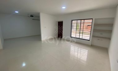 Casa en venta en Villalena, Montería: 3 habitaciones, patio y cocina moderna Inversión con alta valorización
