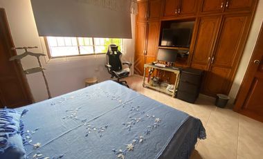 Casa de 2 pisos en venta en La Castellana Montería: 3 Habitaciones, biblioteca, 2 garaje y alta valorización