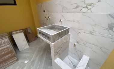 Casa de dos pisos en venta en Mi Refugio Montería: 4 habitaciones, patio amplio y zona de alto crecimiento